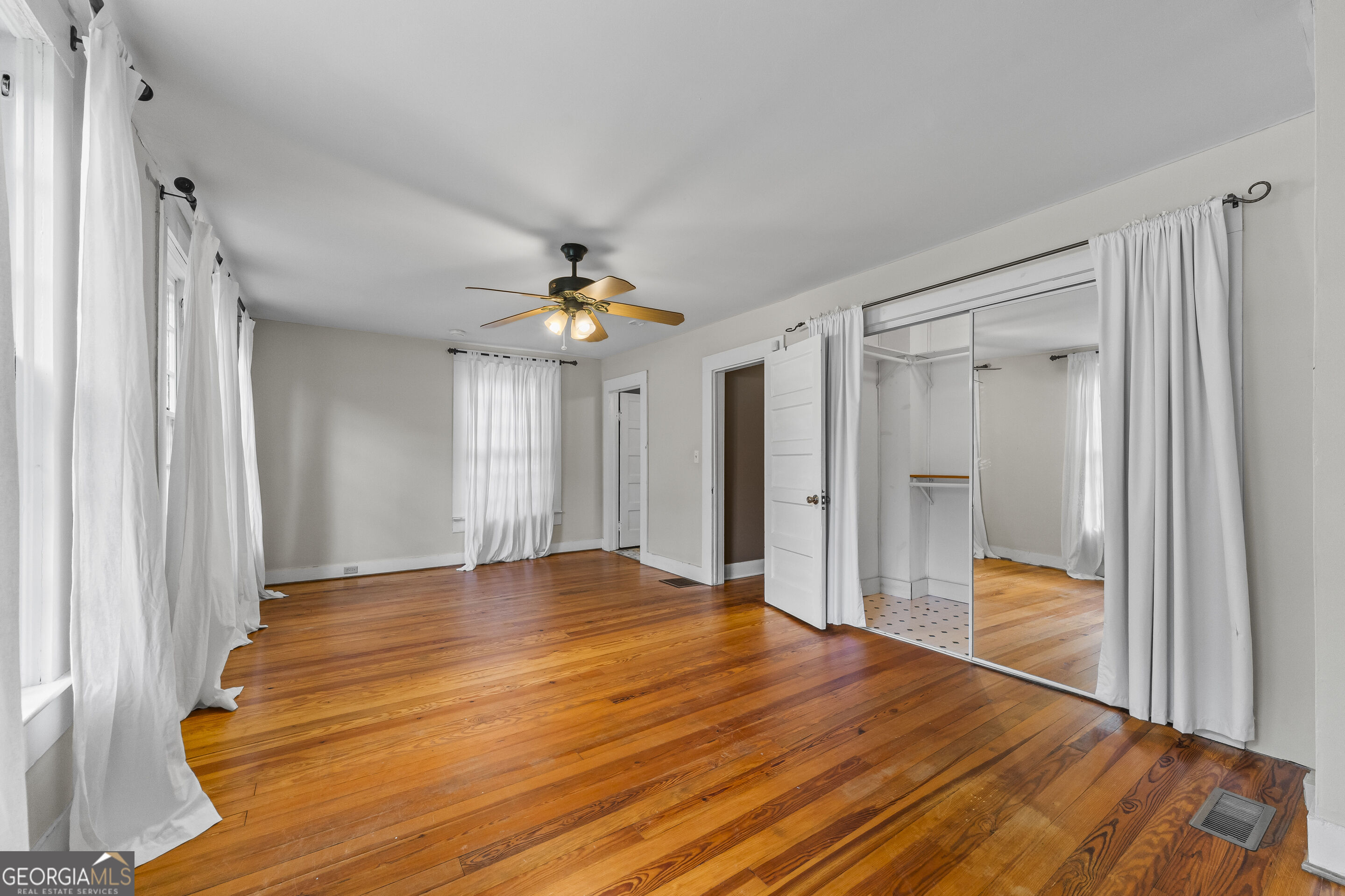 124 Boulevard Toccoa GA 30577