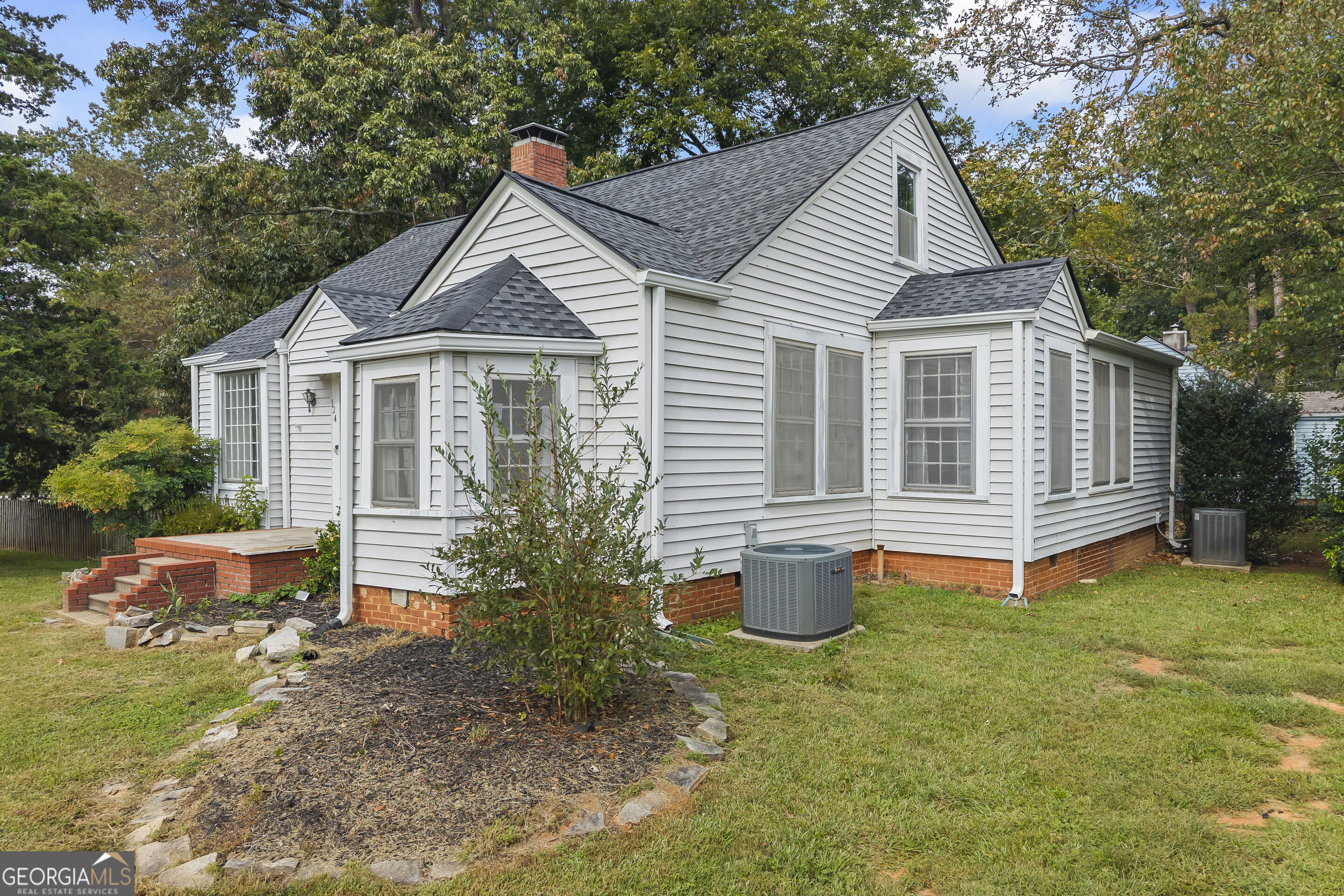 124 Boulevard Toccoa GA 30577