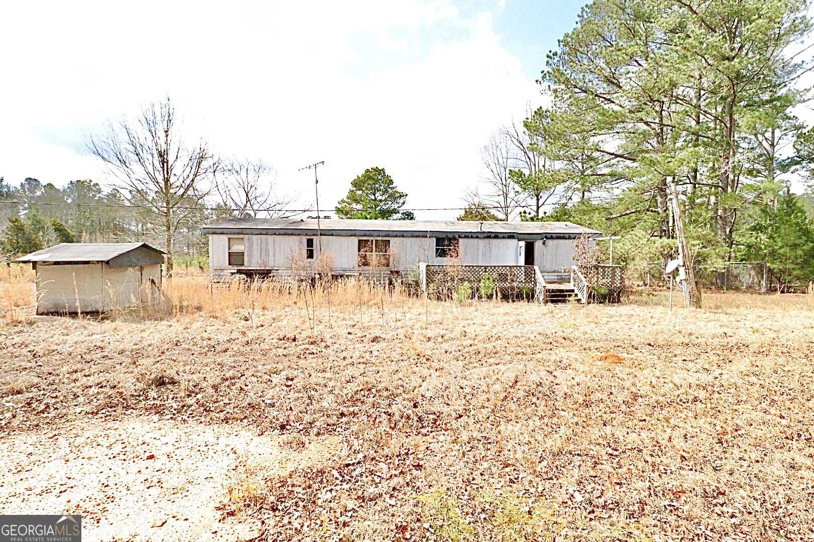 1815 S Ola Road Locust Grove GA 30248