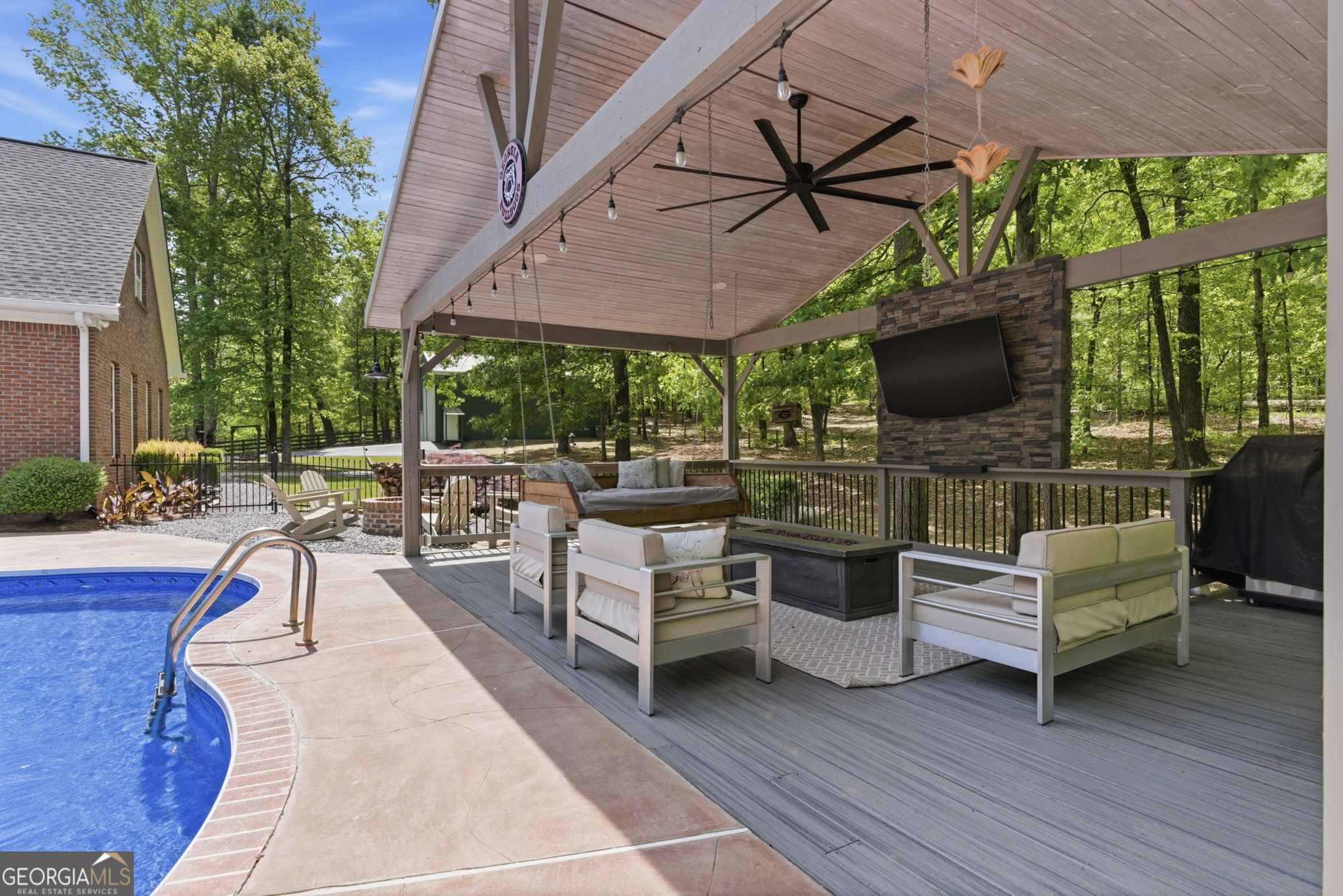 414 Parker Branch Road Barnesville GA 30204