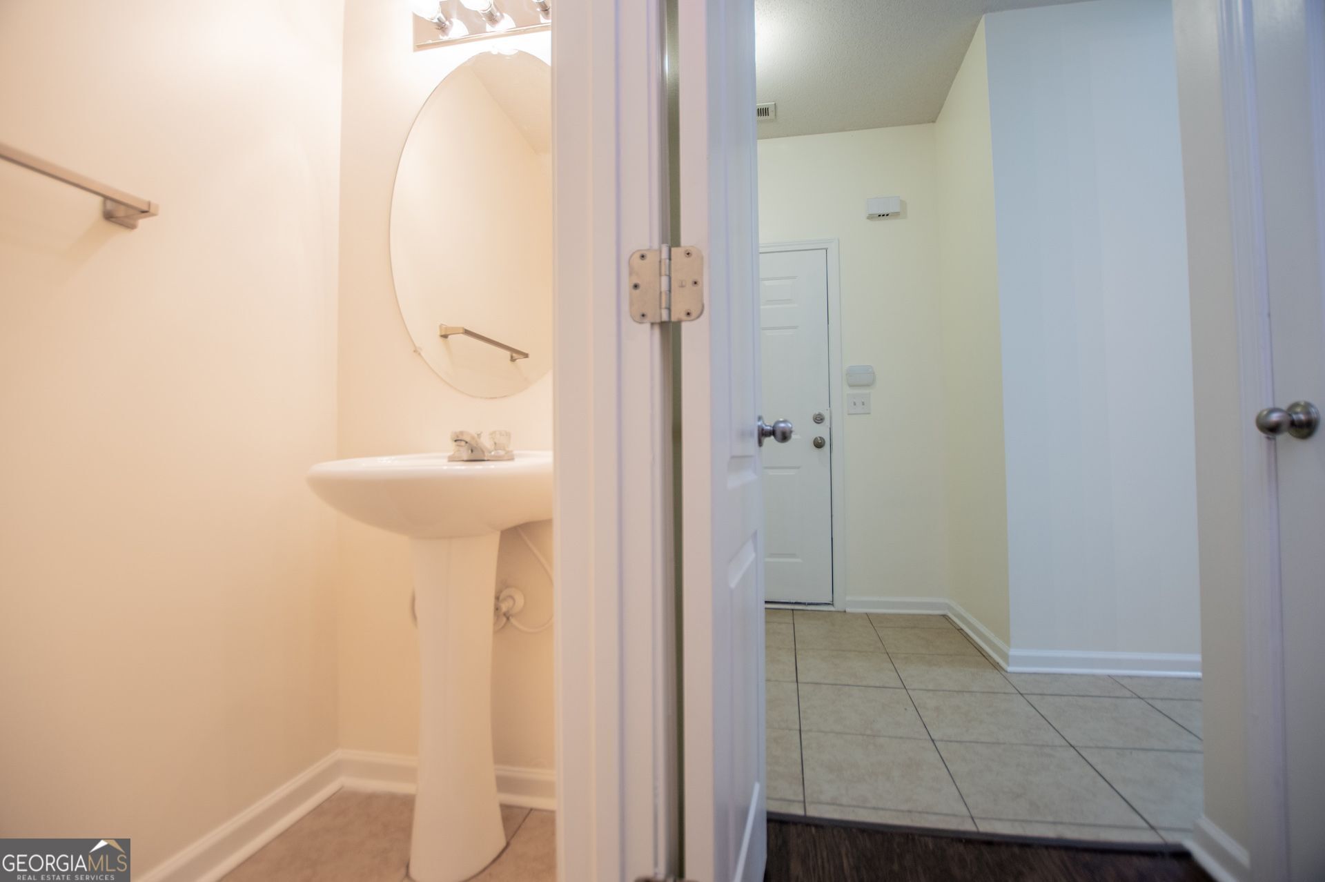 2326 Bigwood Trail Atlanta GA 30349