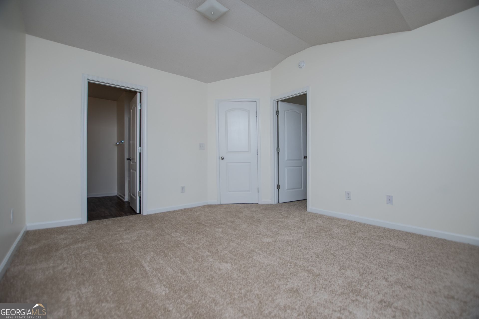 2326 Bigwood Trail Atlanta GA 30349