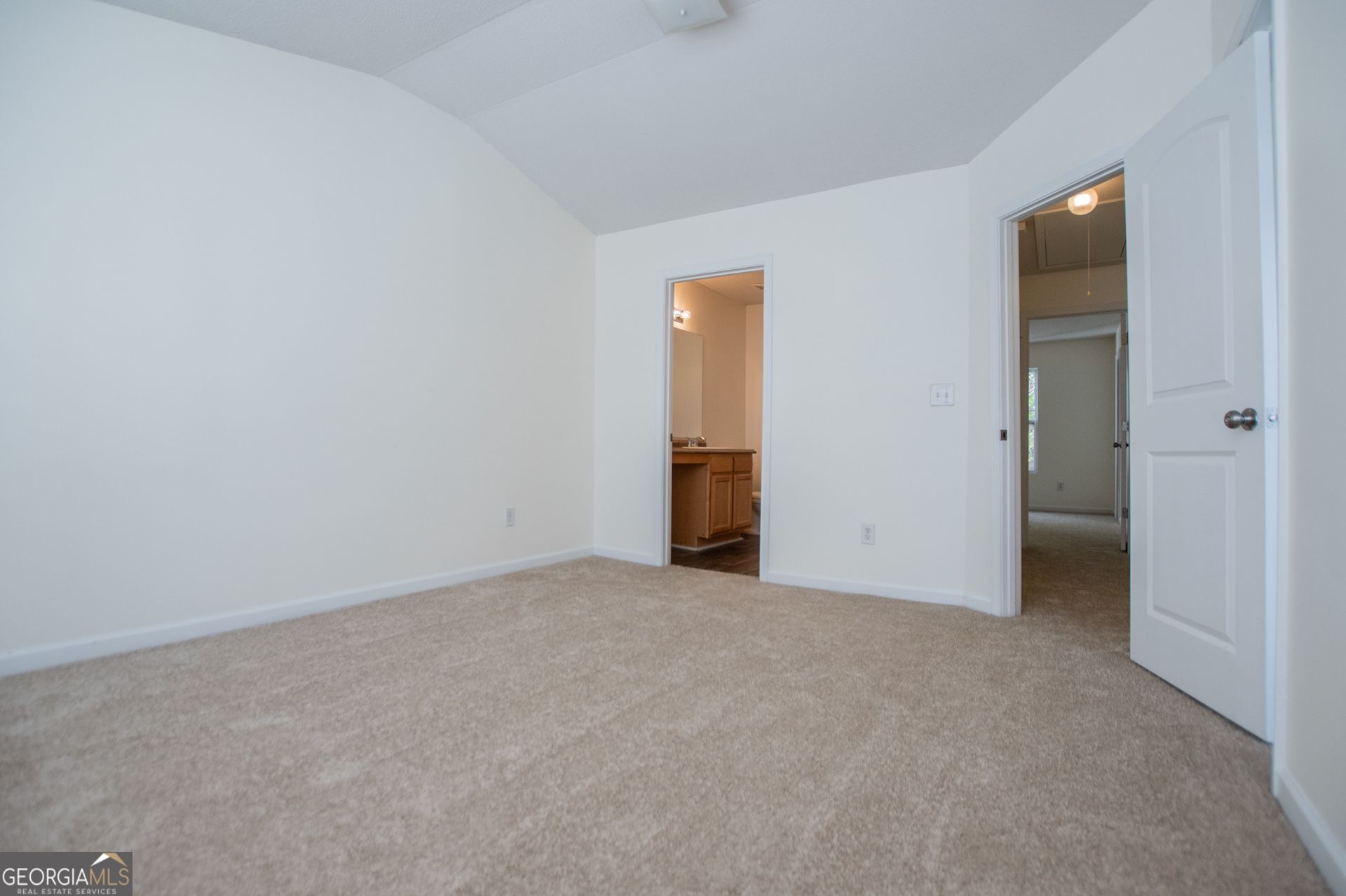 2326 Bigwood Trail Atlanta GA 30349