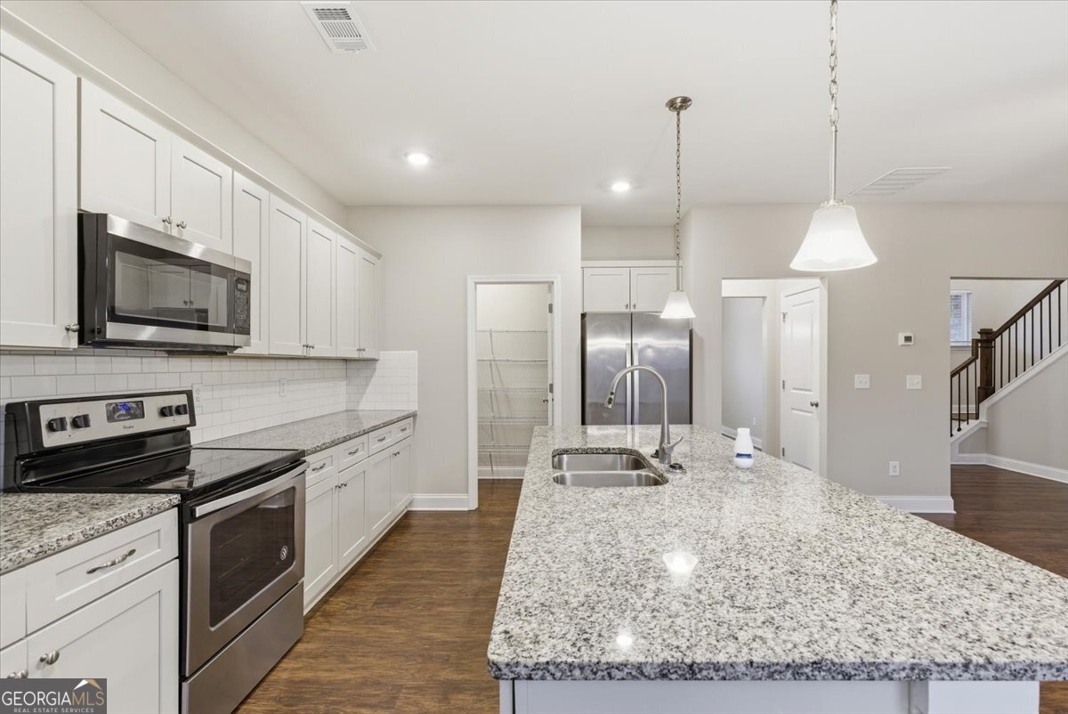 423 Pearson Circle Hampton GA 30228