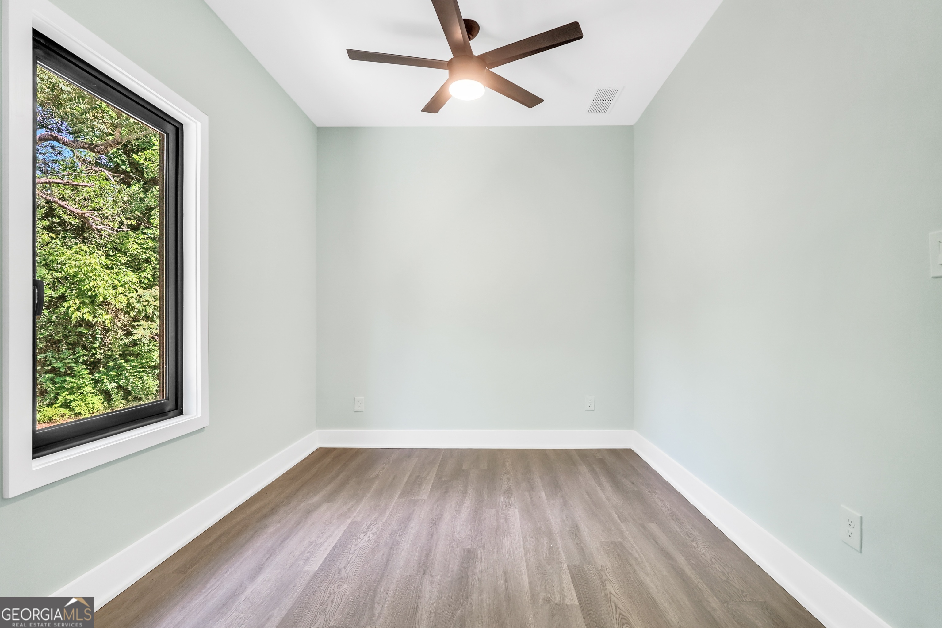 233 E Tinsley Street Griffin GA 30223