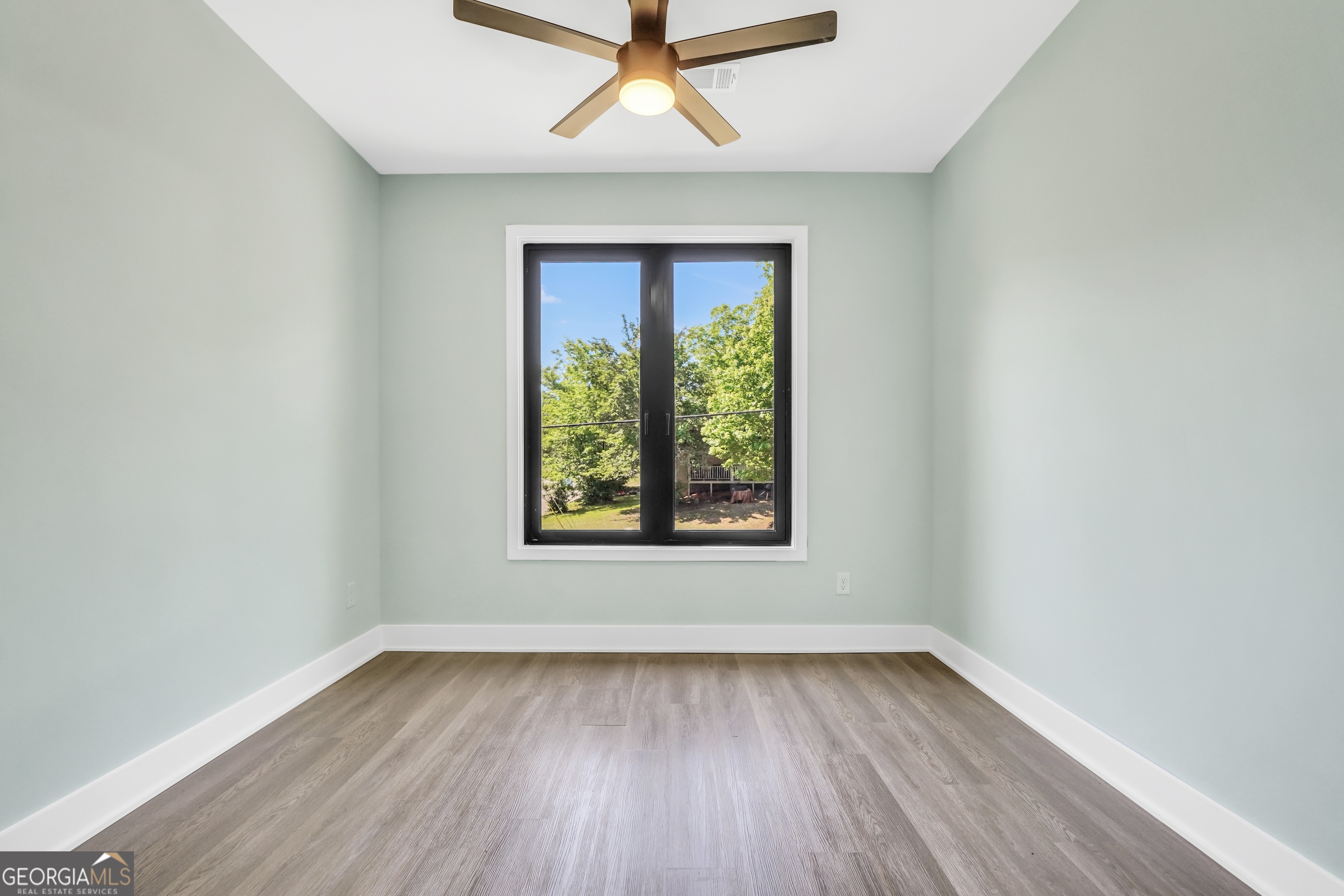 233 E Tinsley Street Griffin GA 30223