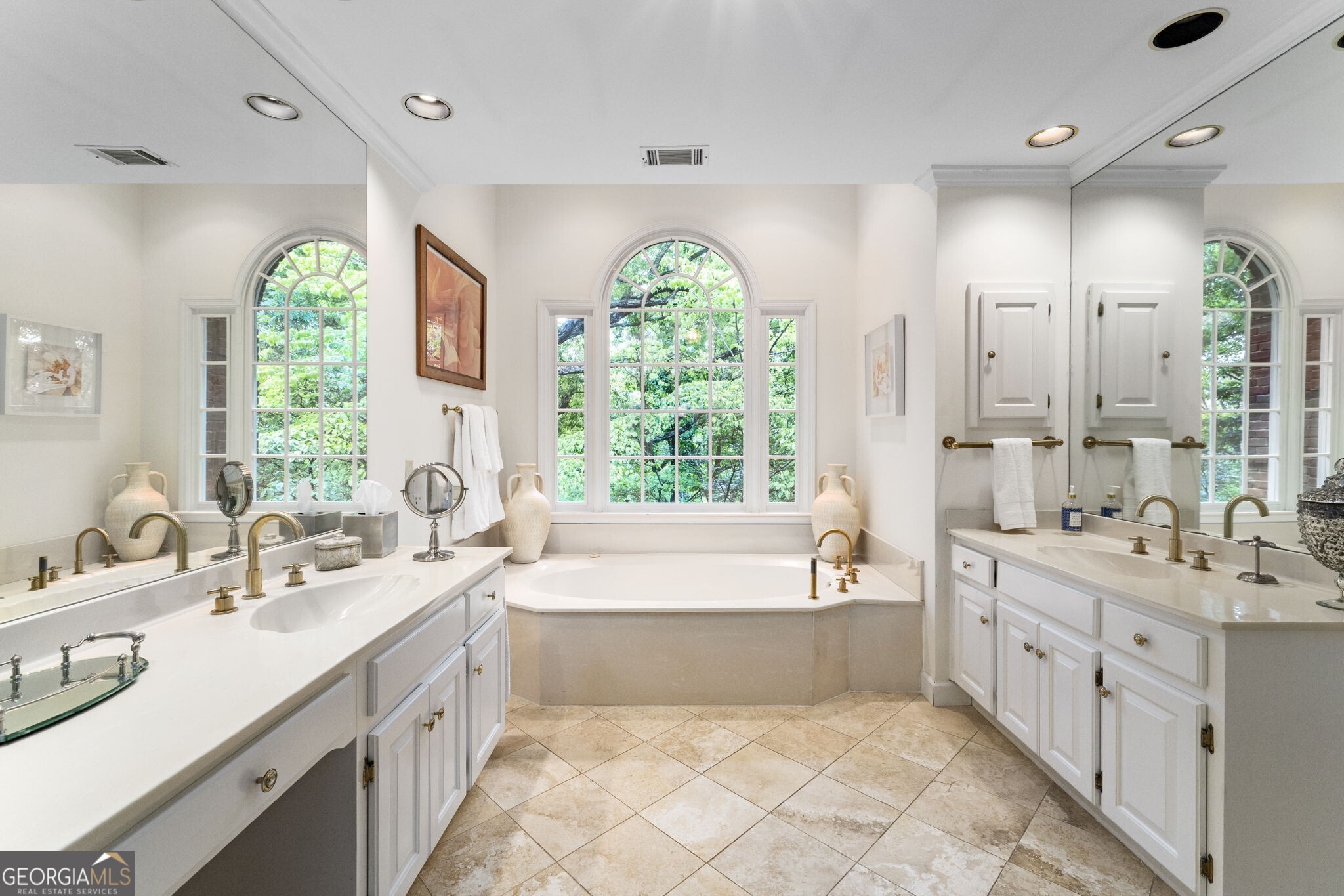 9100 Huntcliff Trace Sandy Springs GA 30350
