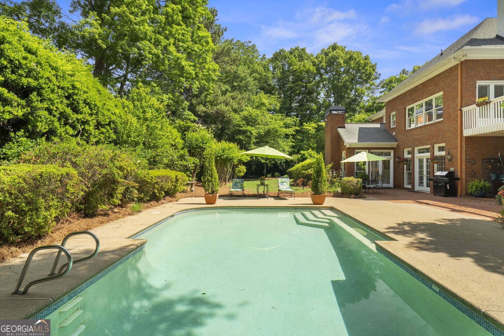 9100 Huntcliff Trace Sandy Springs GA 30350