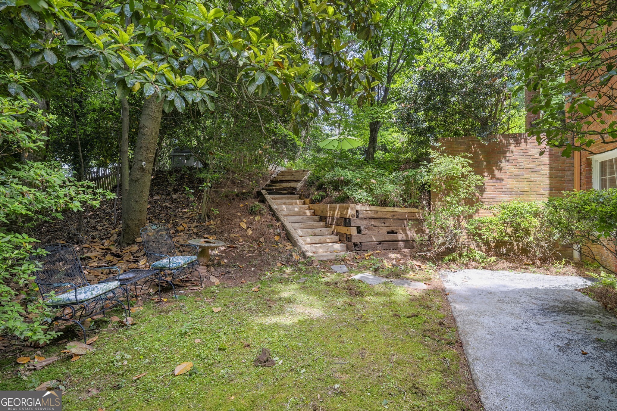 9100 Huntcliff Trace Sandy Springs GA 30350
