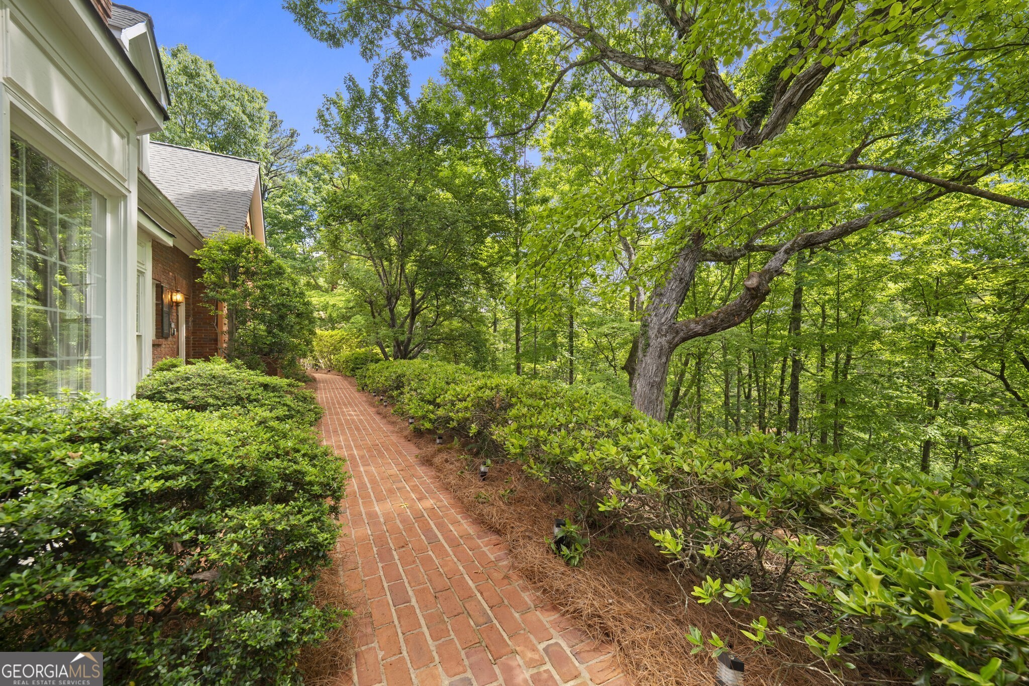 9100 Huntcliff Trace Sandy Springs GA 30350