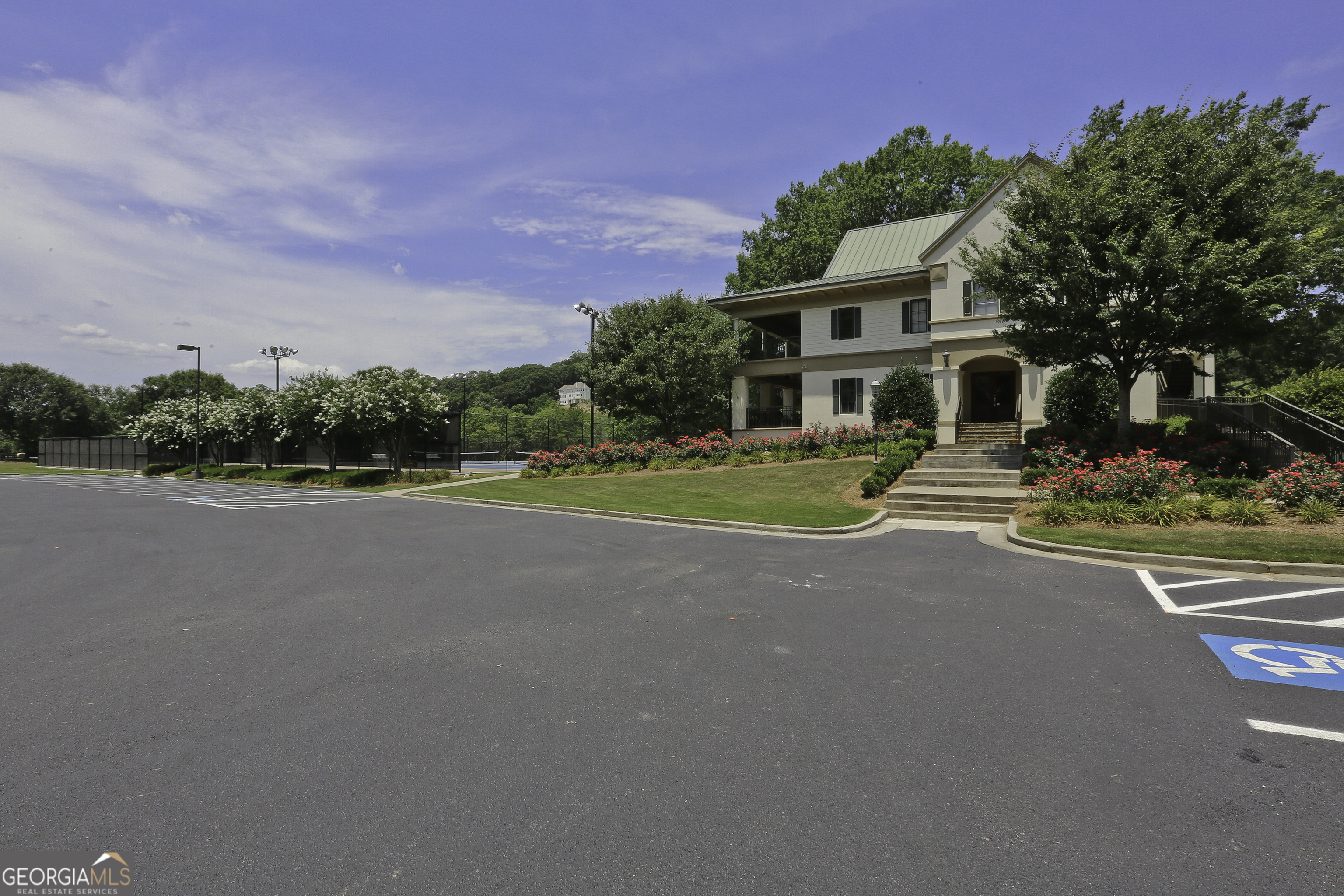 9100 Huntcliff Trace Sandy Springs GA 30350
