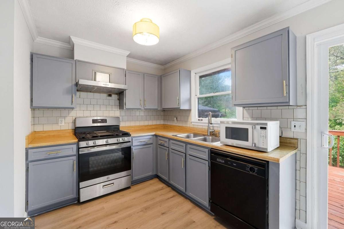 3262 Summer Wood Circle Snellville GA 30039