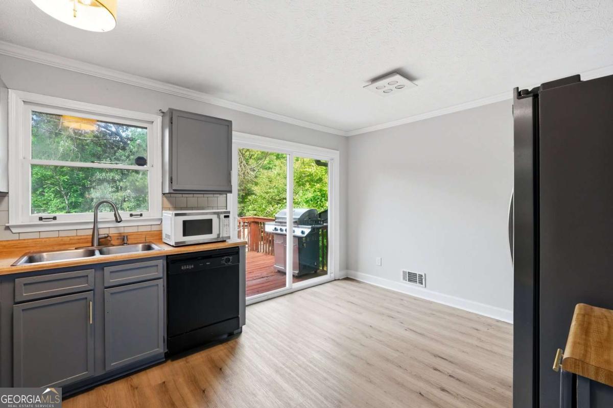 3262 Summer Wood Circle Snellville GA 30039