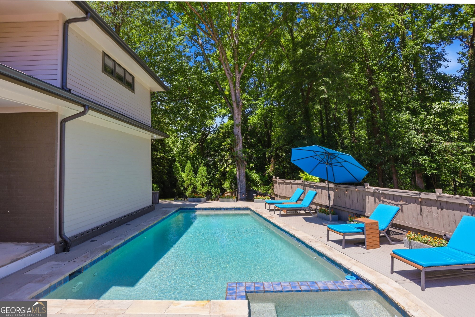 200 Old Ivy Road NE Atlanta GA 30342