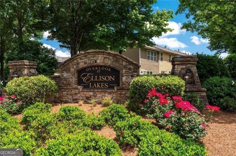 1959 Lakeshore Overlook Circle NW Kennesaw GA 30152