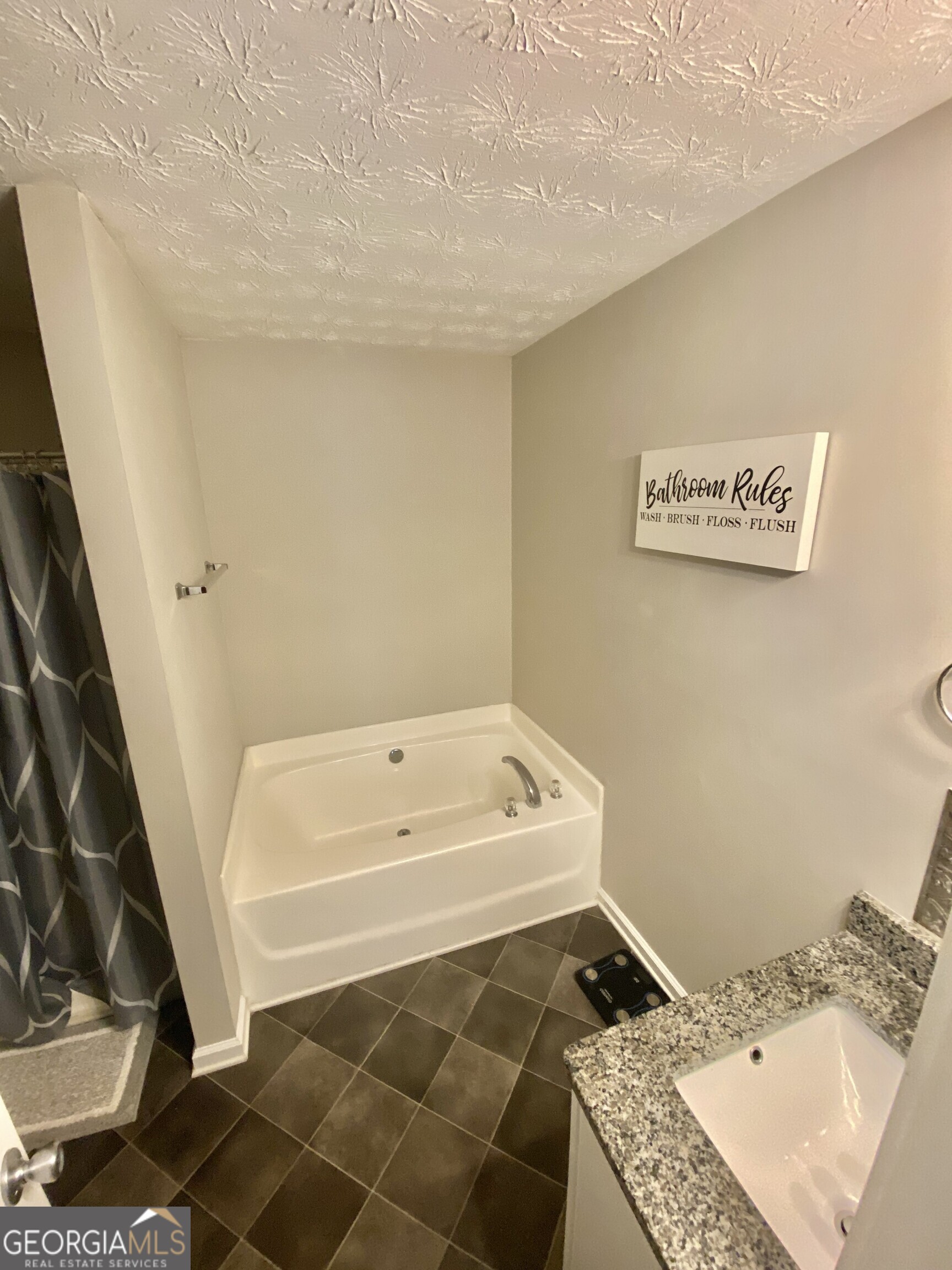 25 Scarlett Court Covington GA 30014