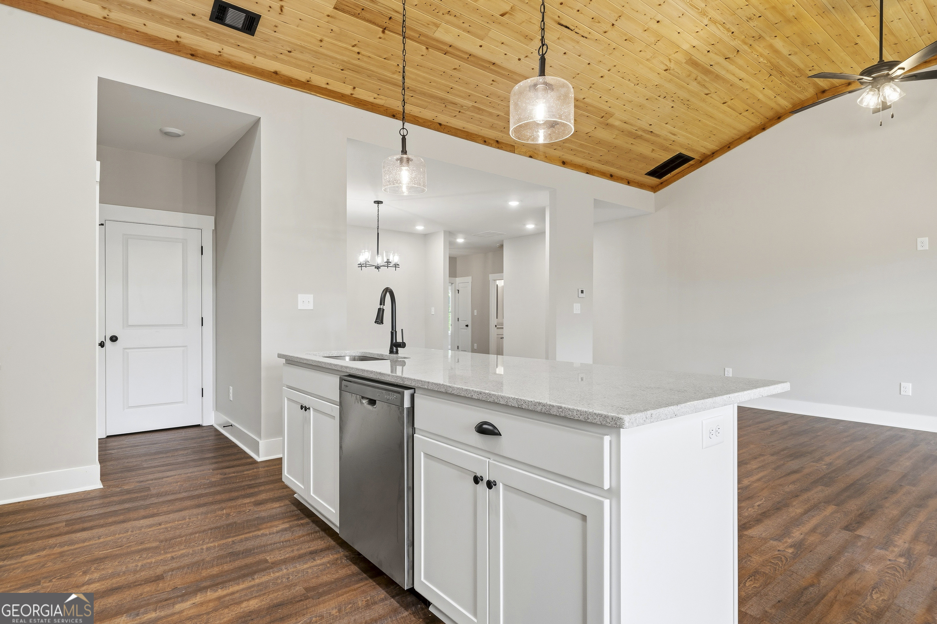146 Overland Way Gray GA 31032