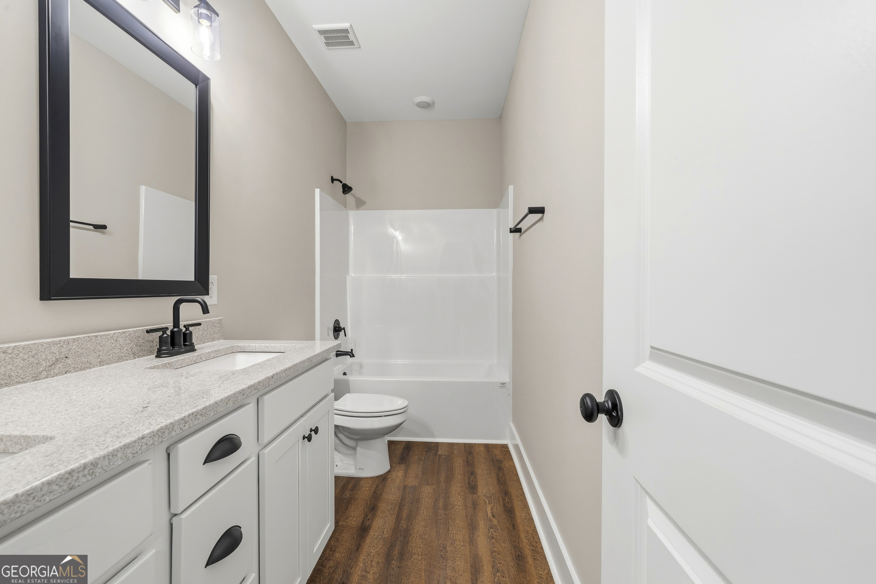 146 Overland Way Gray GA 31032