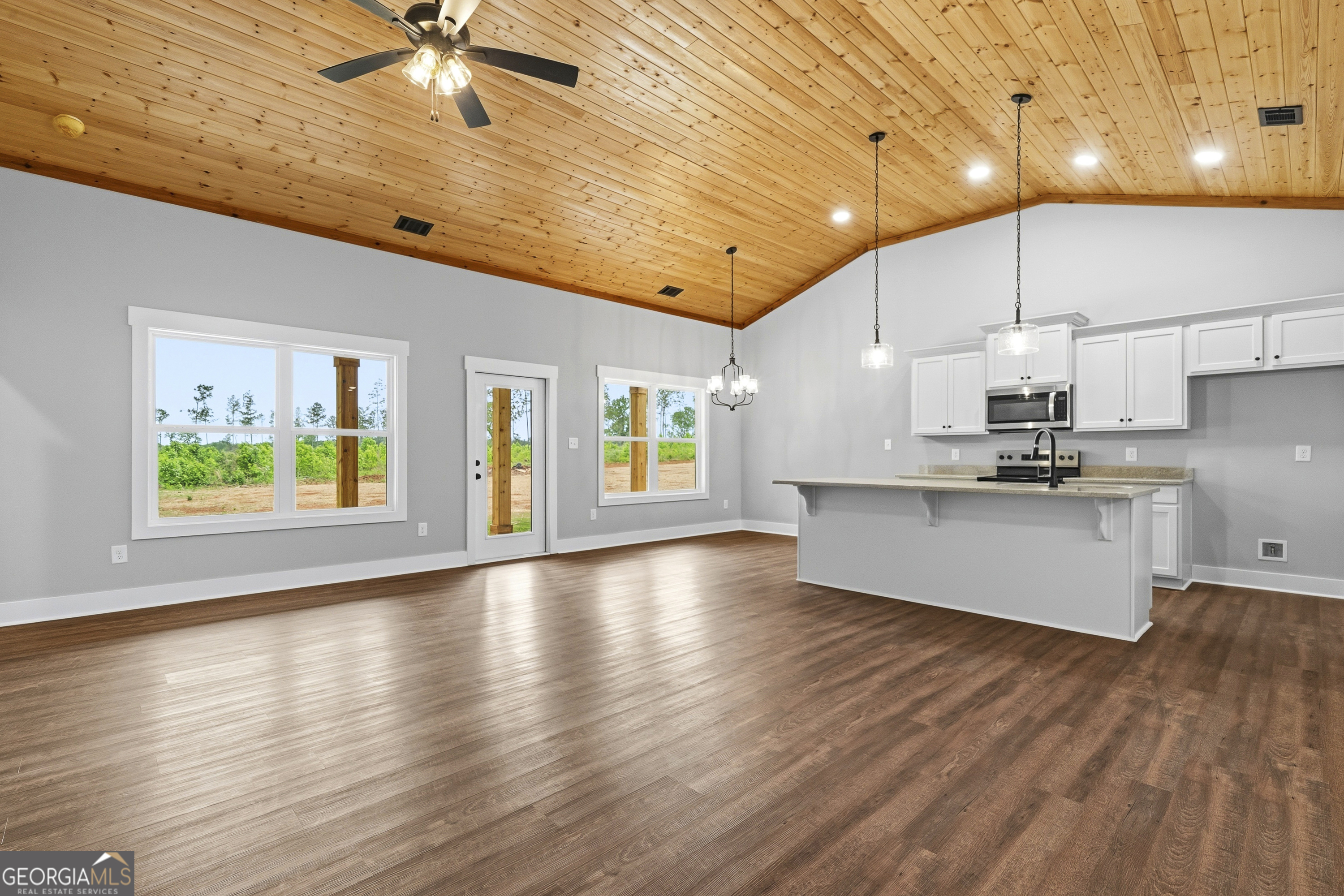 146 Overland Way Gray GA 31032