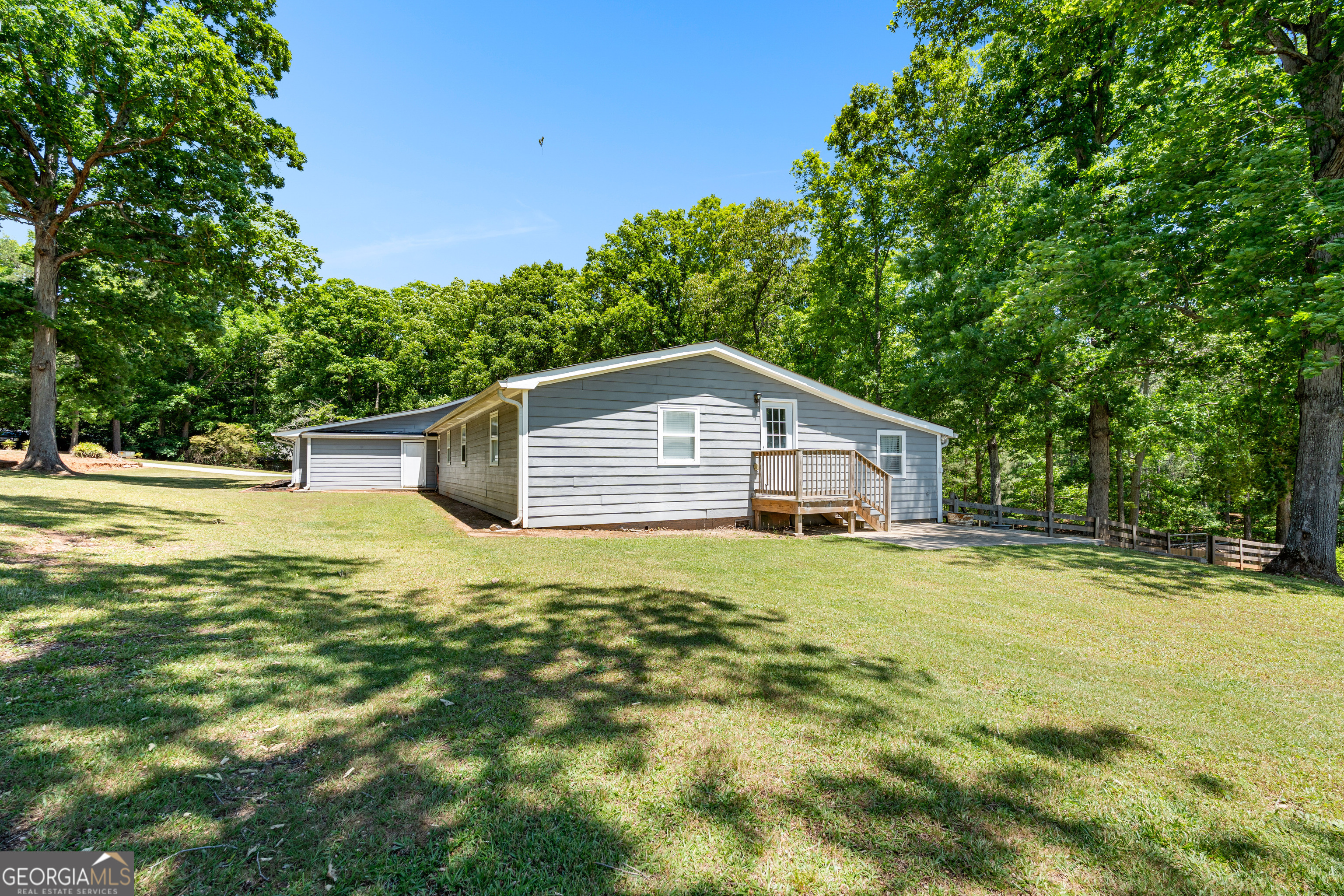2086 Bethlehem Church Road Grantville GA 30220
