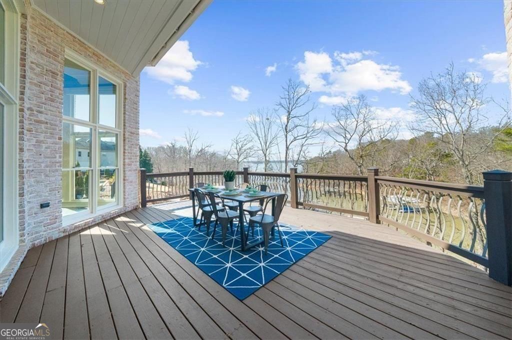 5610 Point West Drive Oakwood GA 30566