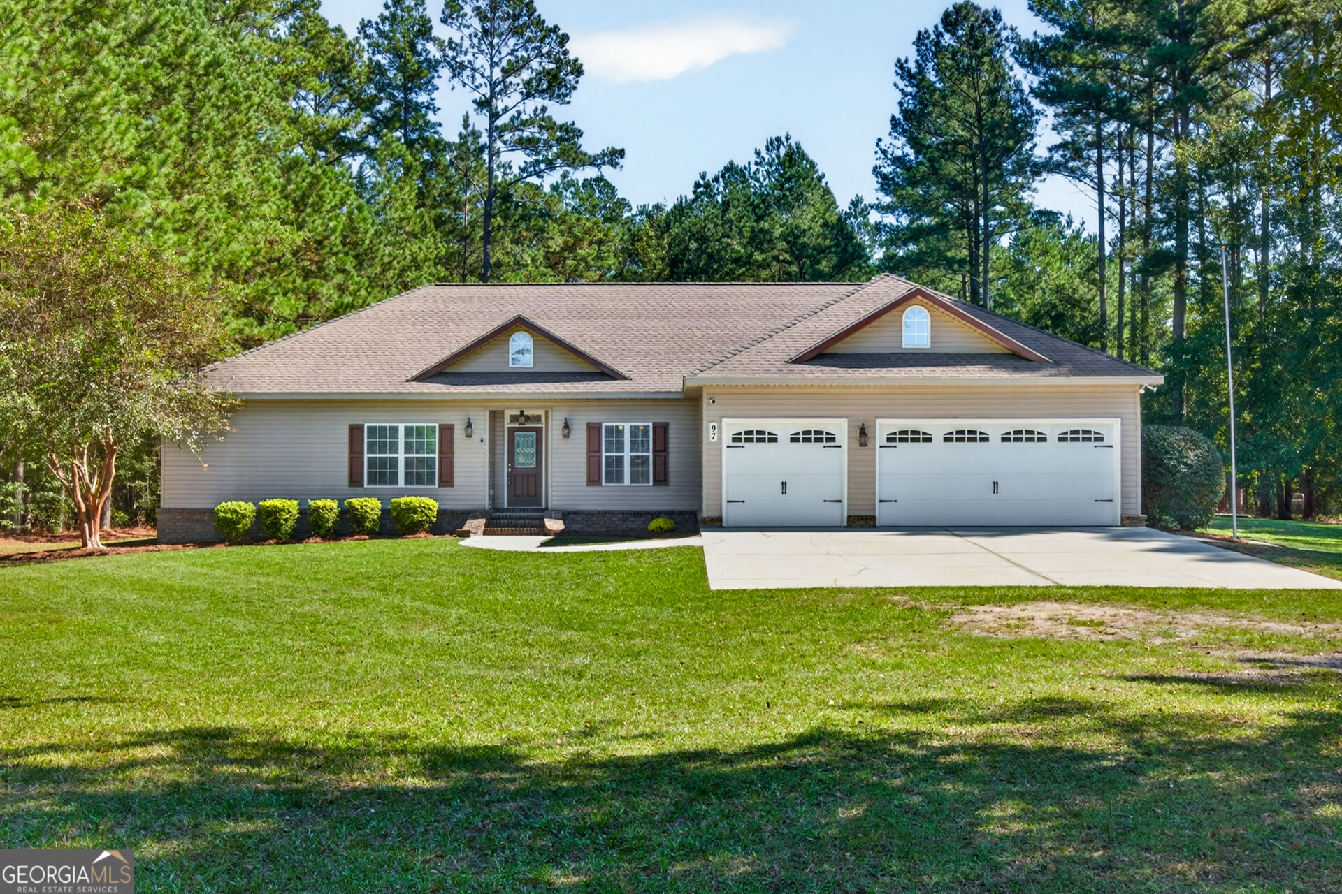 97 Jeni Wright Lane Brooklet GA 30415