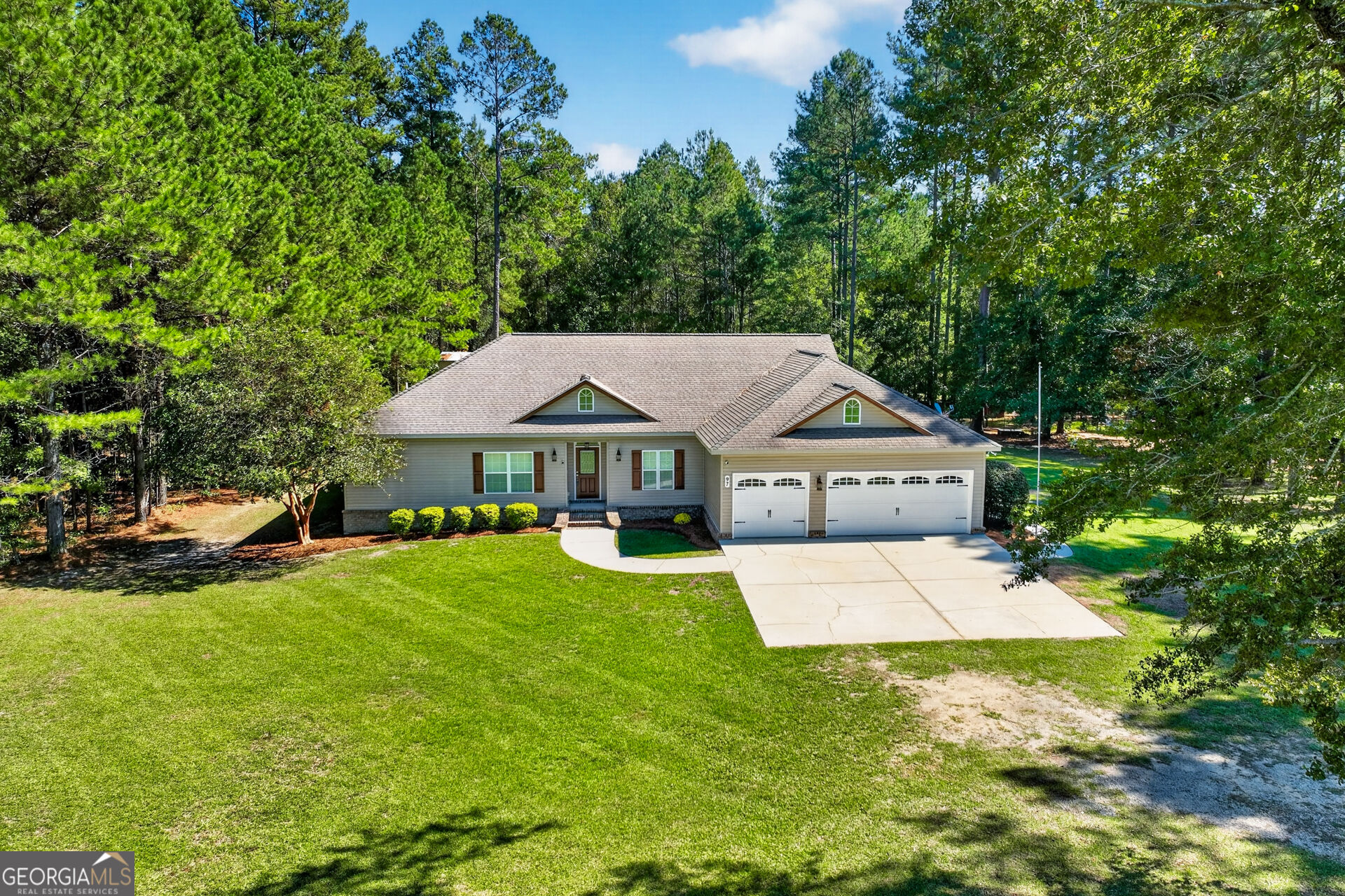 97 Jeni Wright Lane Brooklet GA 30415