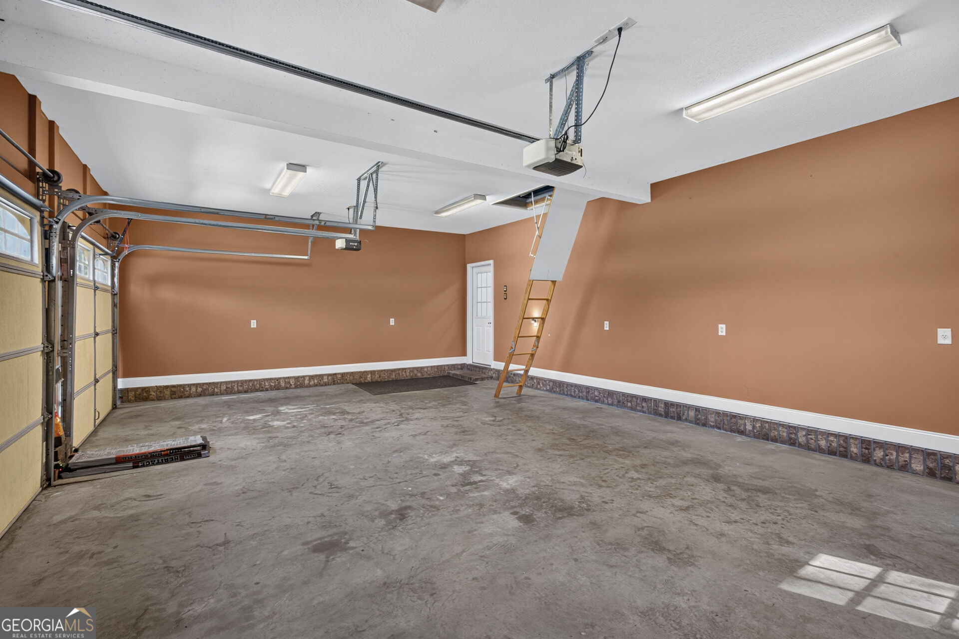 97 Jeni Wright Lane Brooklet GA 30415