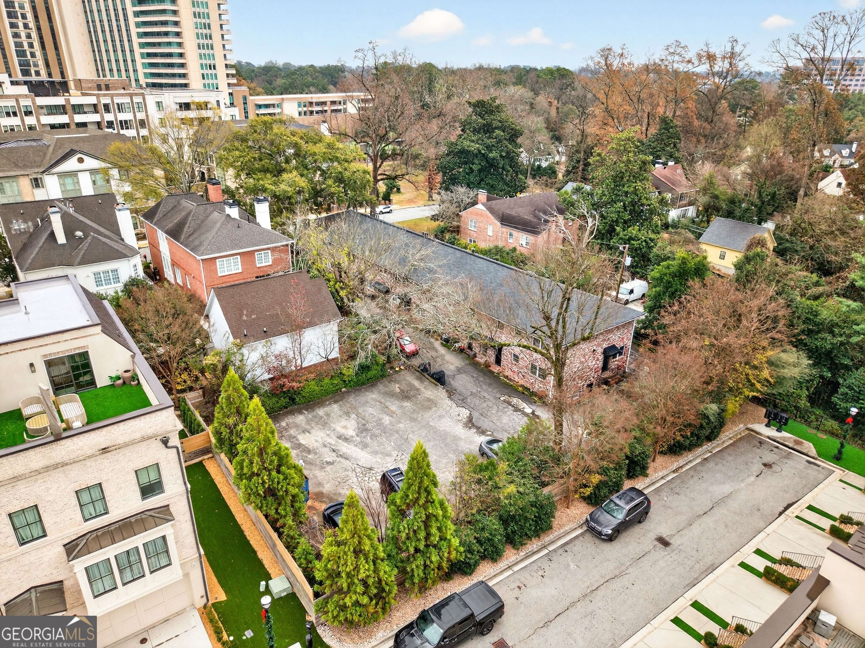 3668 Kingsboro Road NE Atlanta GA 30319