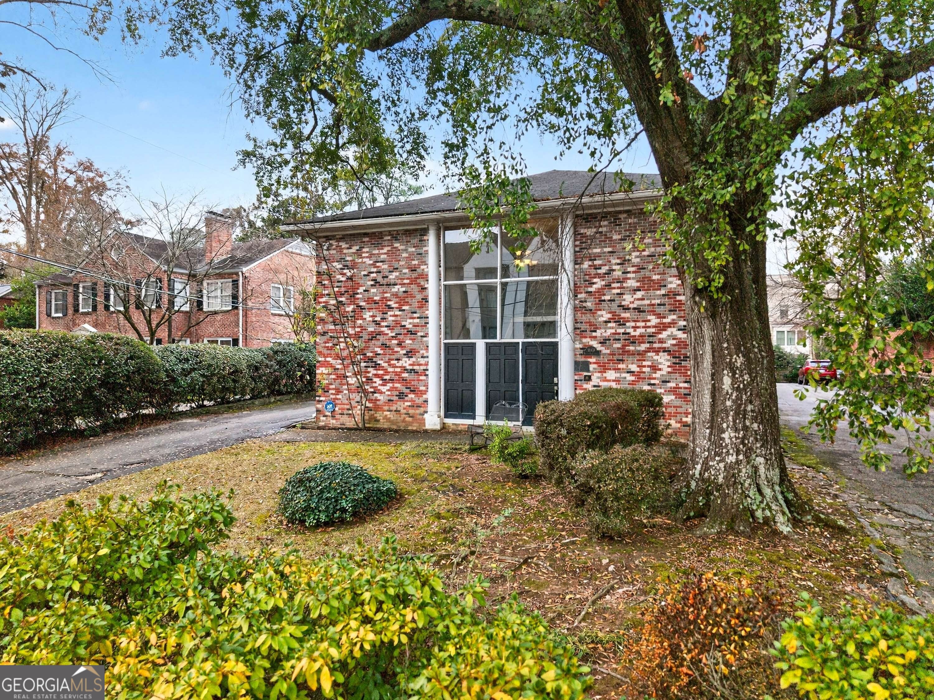 3668 Kingsboro Road NE Atlanta GA 30319