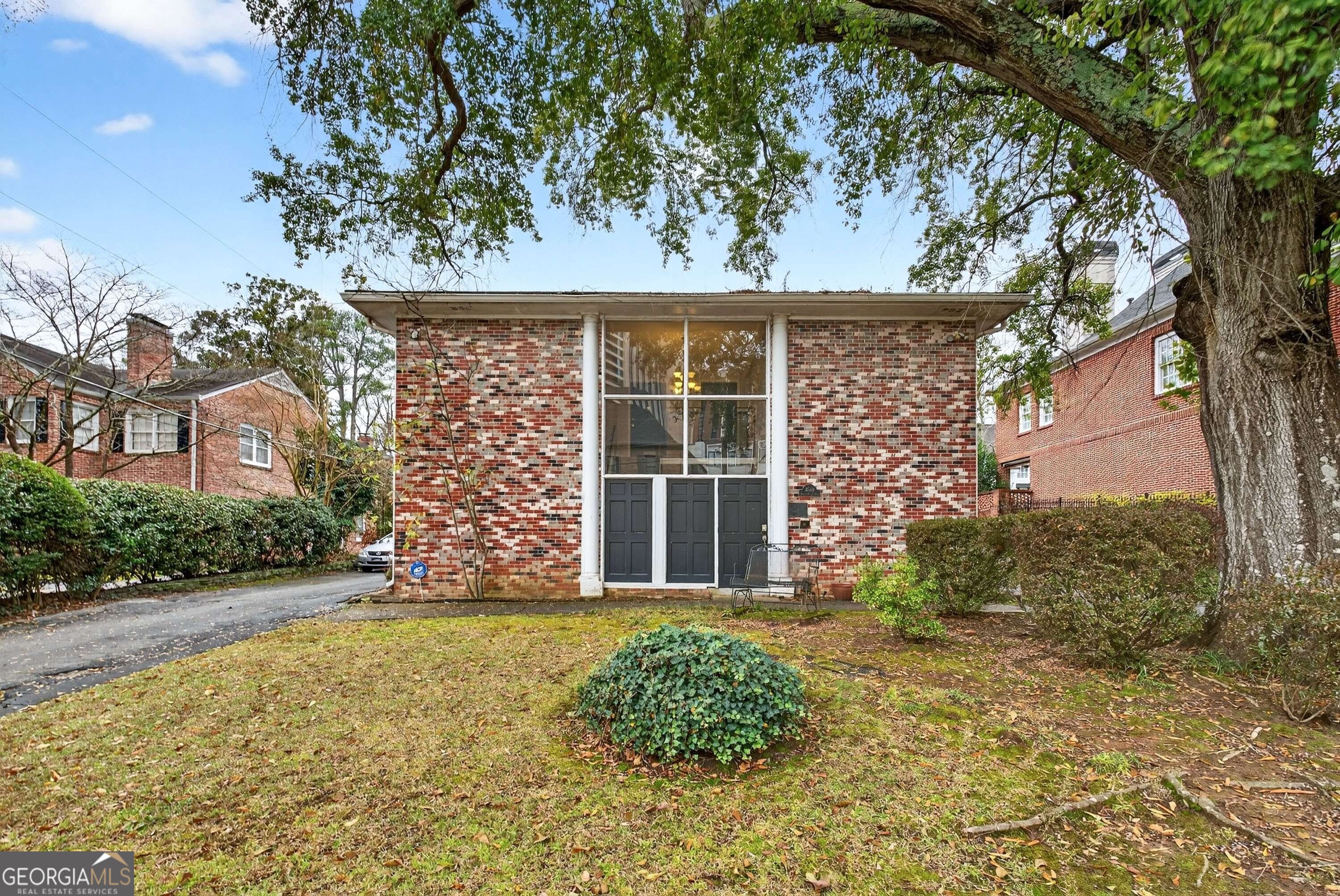3668 Kingsboro Road NE Atlanta GA 30319