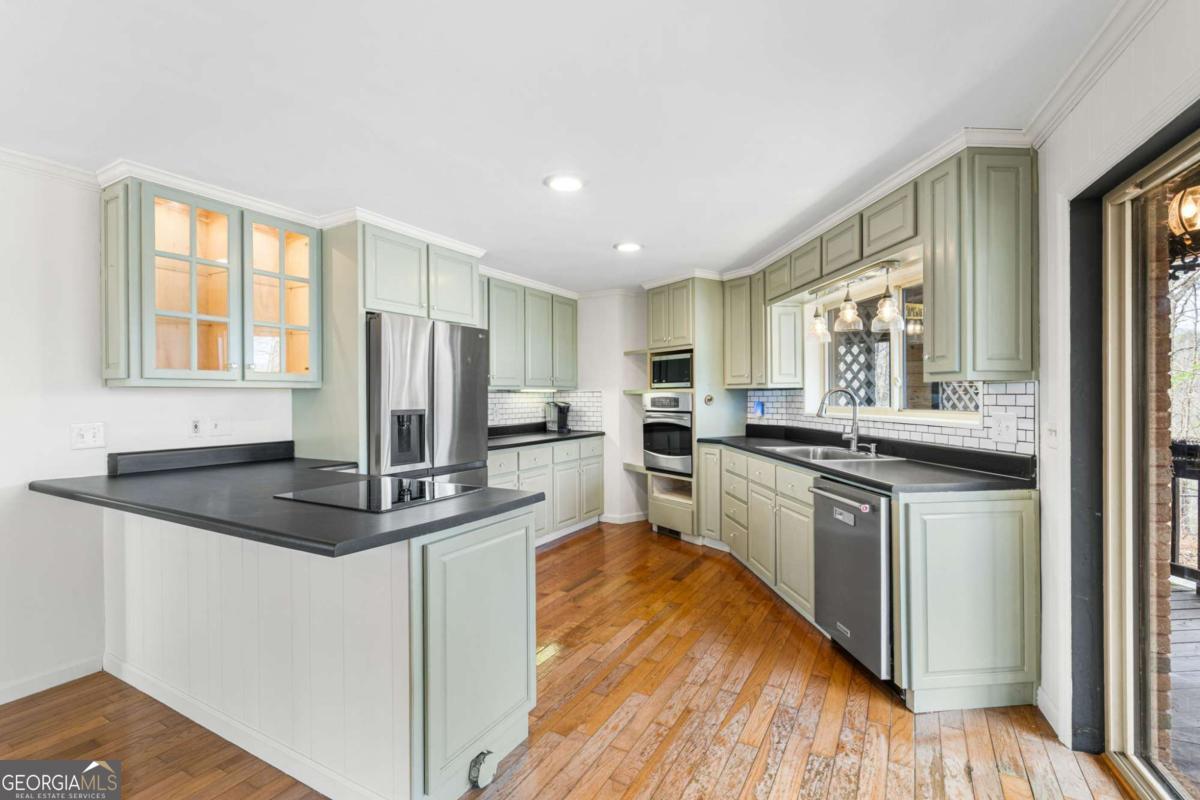 1900 Long Ridge Road Hiawassee GA 30546