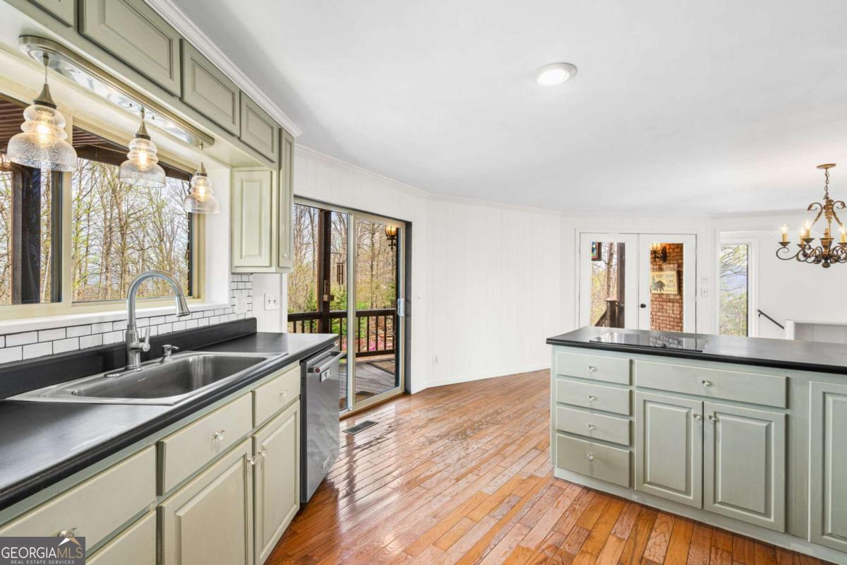 1900 Long Ridge Road Hiawassee GA 30546