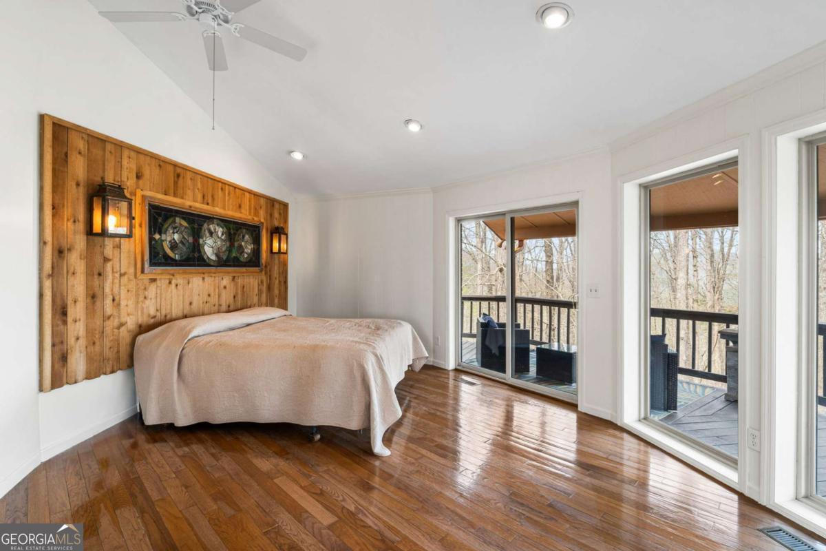 1900 Long Ridge Road Hiawassee GA 30546