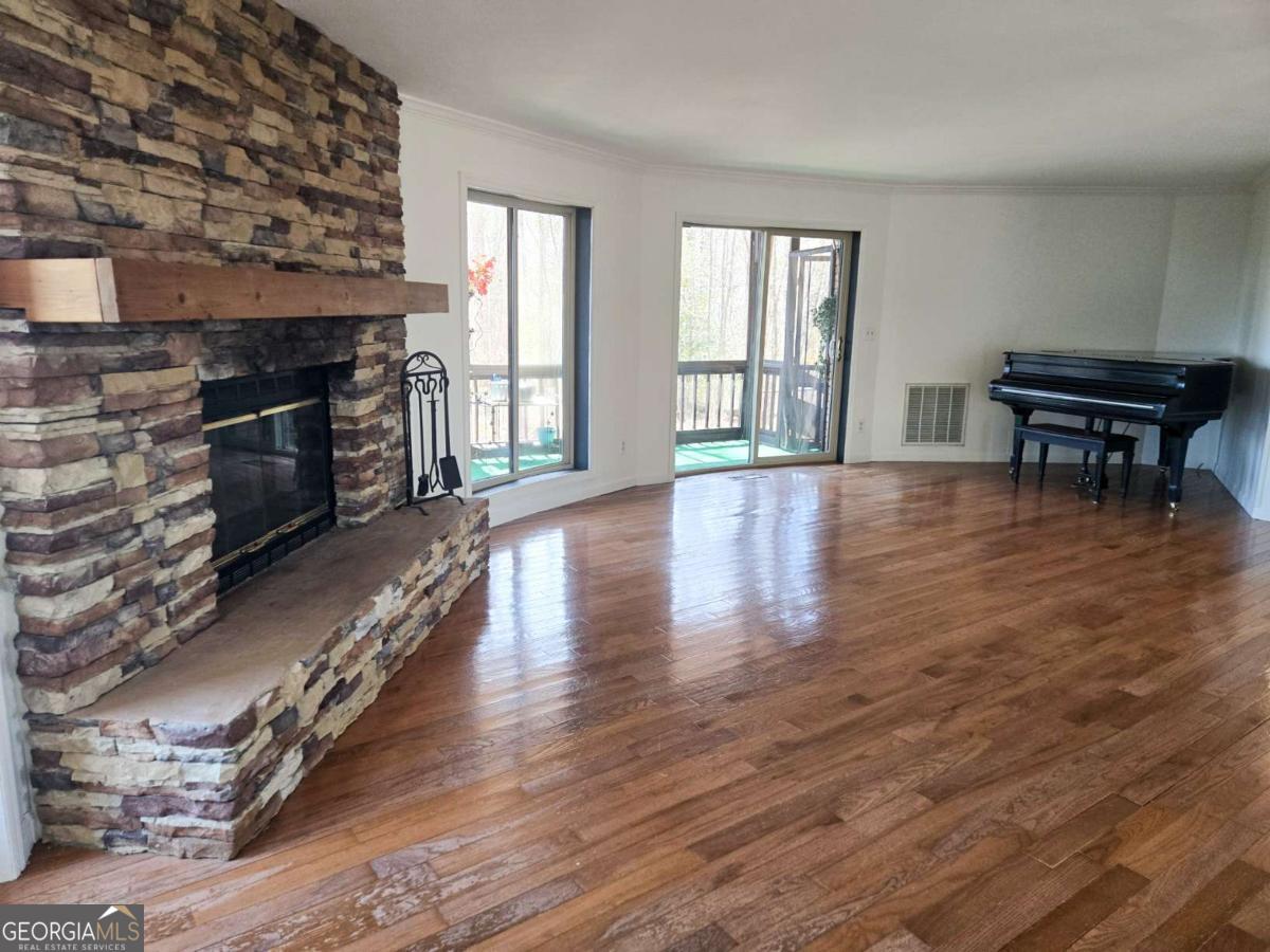 1900 Long Ridge Road Hiawassee GA 30546