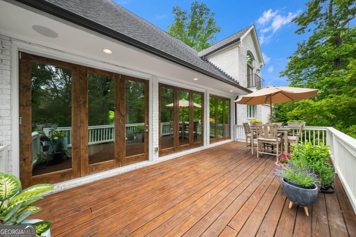 6321 Hunting Creek Road Sandy Springs GA 30328