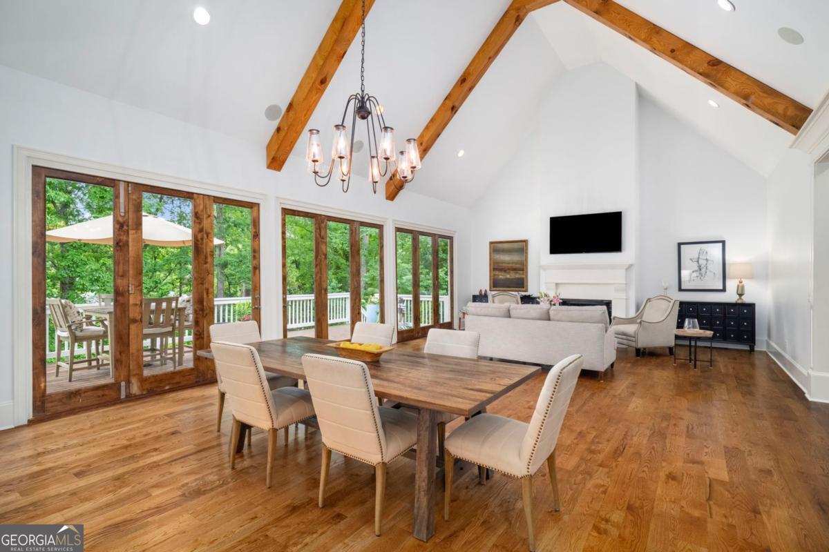 6321 Hunting Creek Road Sandy Springs GA 30328