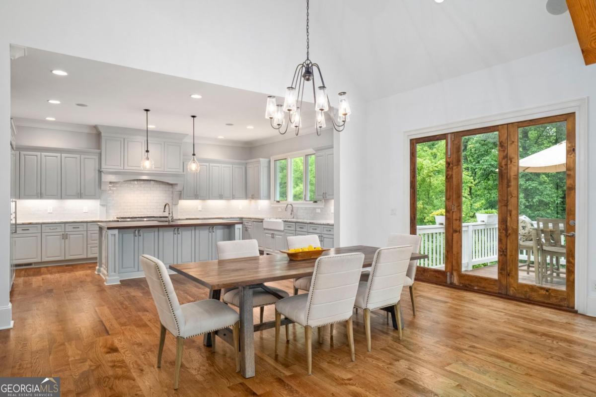 6321 Hunting Creek Road Sandy Springs GA 30328