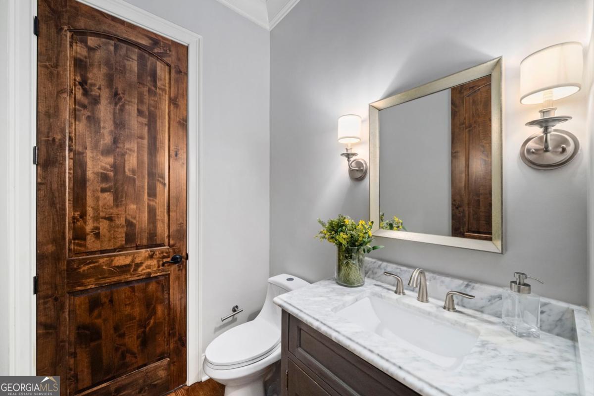 6321 Hunting Creek Road Sandy Springs GA 30328