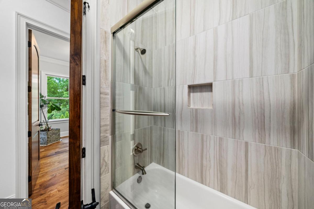 6321 Hunting Creek Road Sandy Springs GA 30328