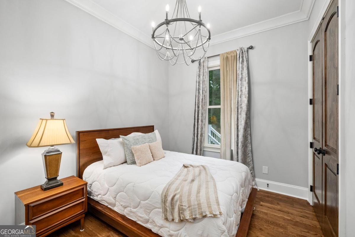 6321 Hunting Creek Road Sandy Springs GA 30328