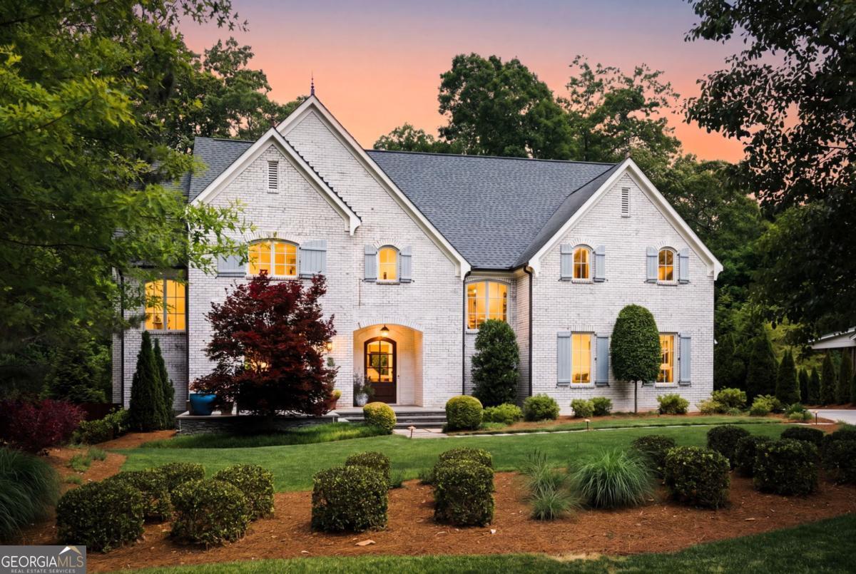 6321 Hunting Creek Road Sandy Springs GA 30328