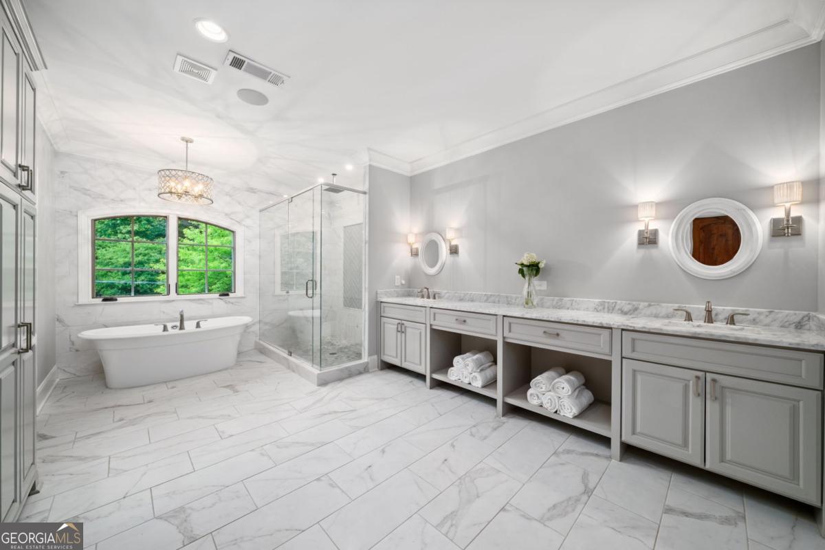 6321 Hunting Creek Road Sandy Springs GA 30328