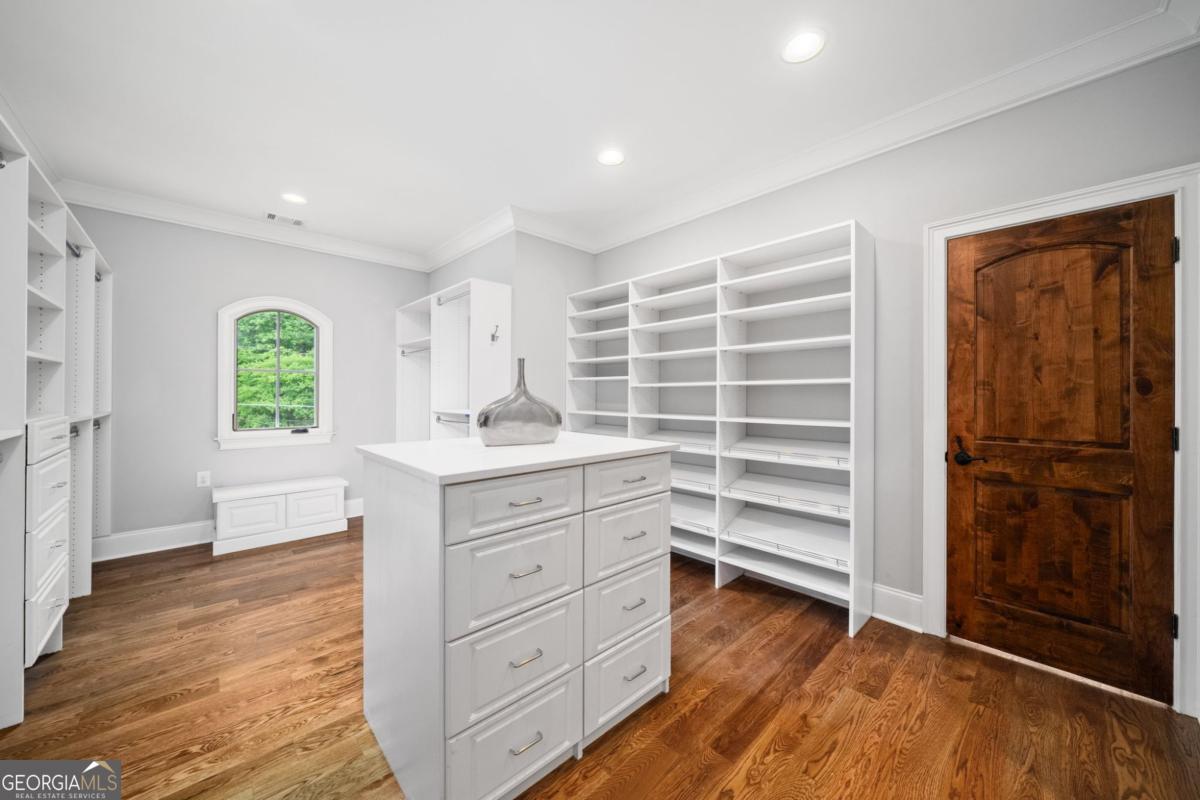 6321 Hunting Creek Road Sandy Springs GA 30328