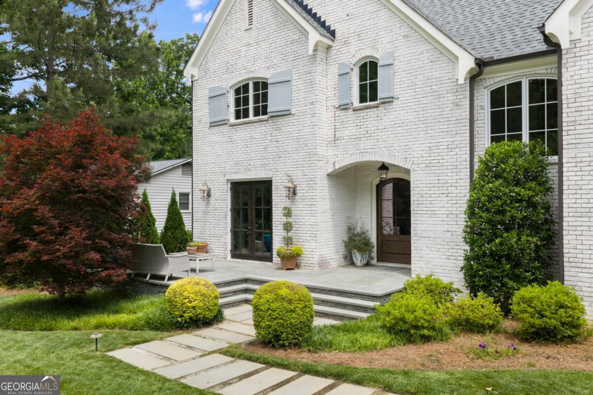 6321 Hunting Creek Road Sandy Springs GA 30328