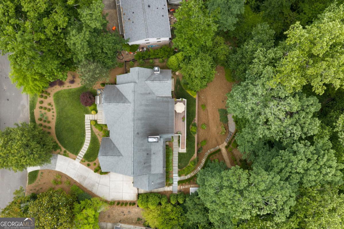 6321 Hunting Creek Road Sandy Springs GA 30328