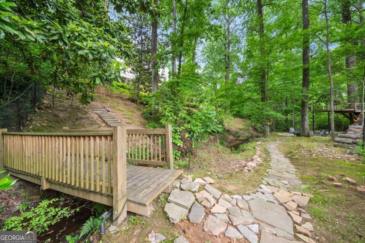6321 Hunting Creek Road Sandy Springs GA 30328