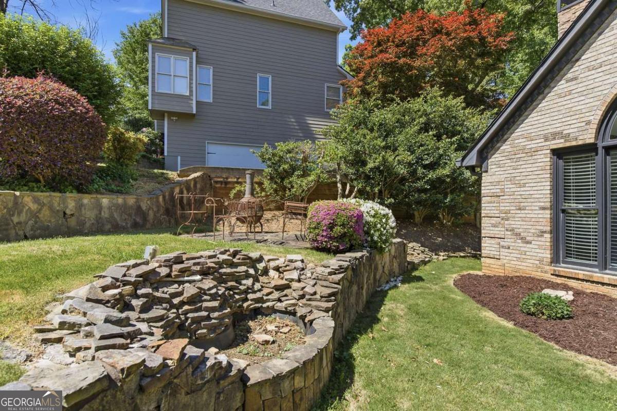 1156 Meadow Oaks Drive NW Acworth GA 30102