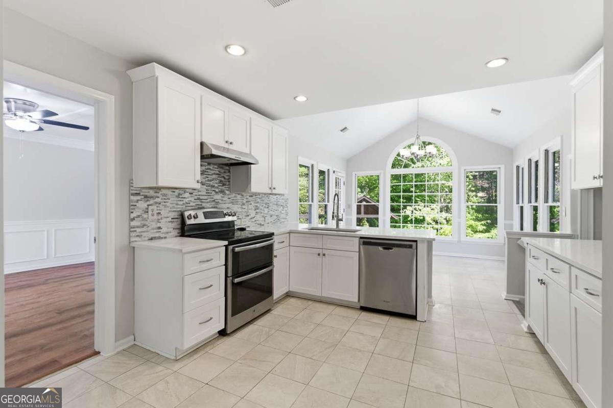 1156 Meadow Oaks Drive NW Acworth GA 30102