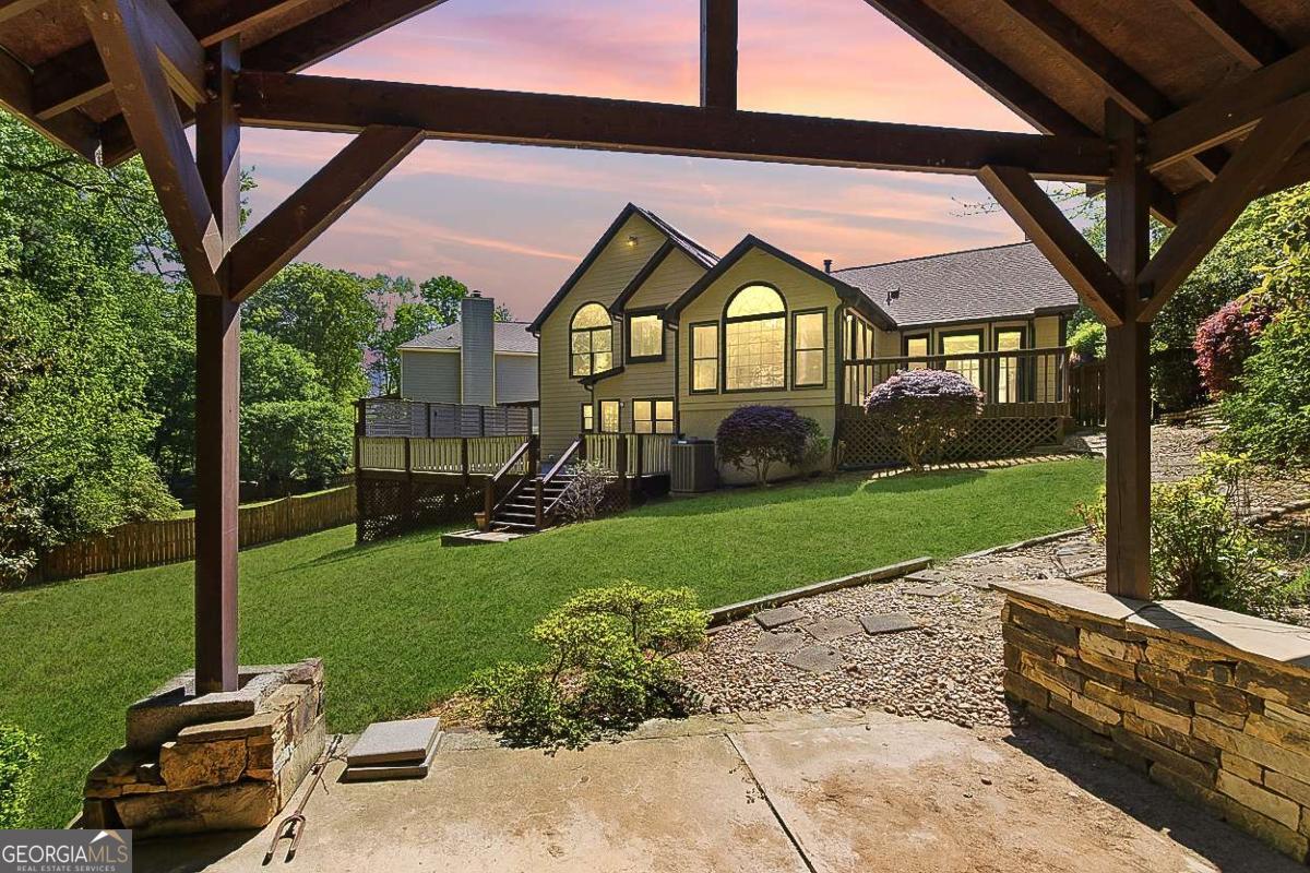1156 Meadow Oaks Drive NW Acworth GA 30102